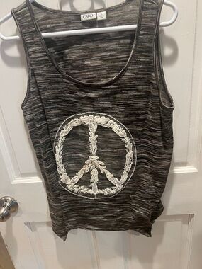 Cato Black Heathered Tank with White Lace Peace Emblem